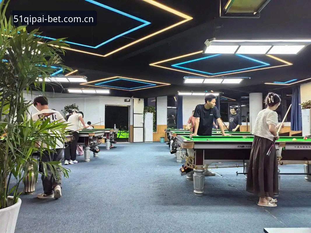 揭秘51棋牌平台：官方版特色bet登录入口官方下载背后的真正选择逻辑